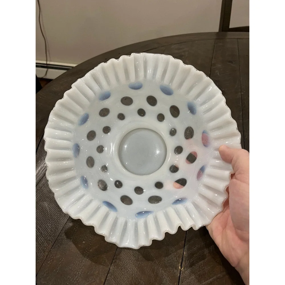 Vintage‎ Fenton White Opalescent Coin Dot Crimped Ruffle Console Bowl 10.25